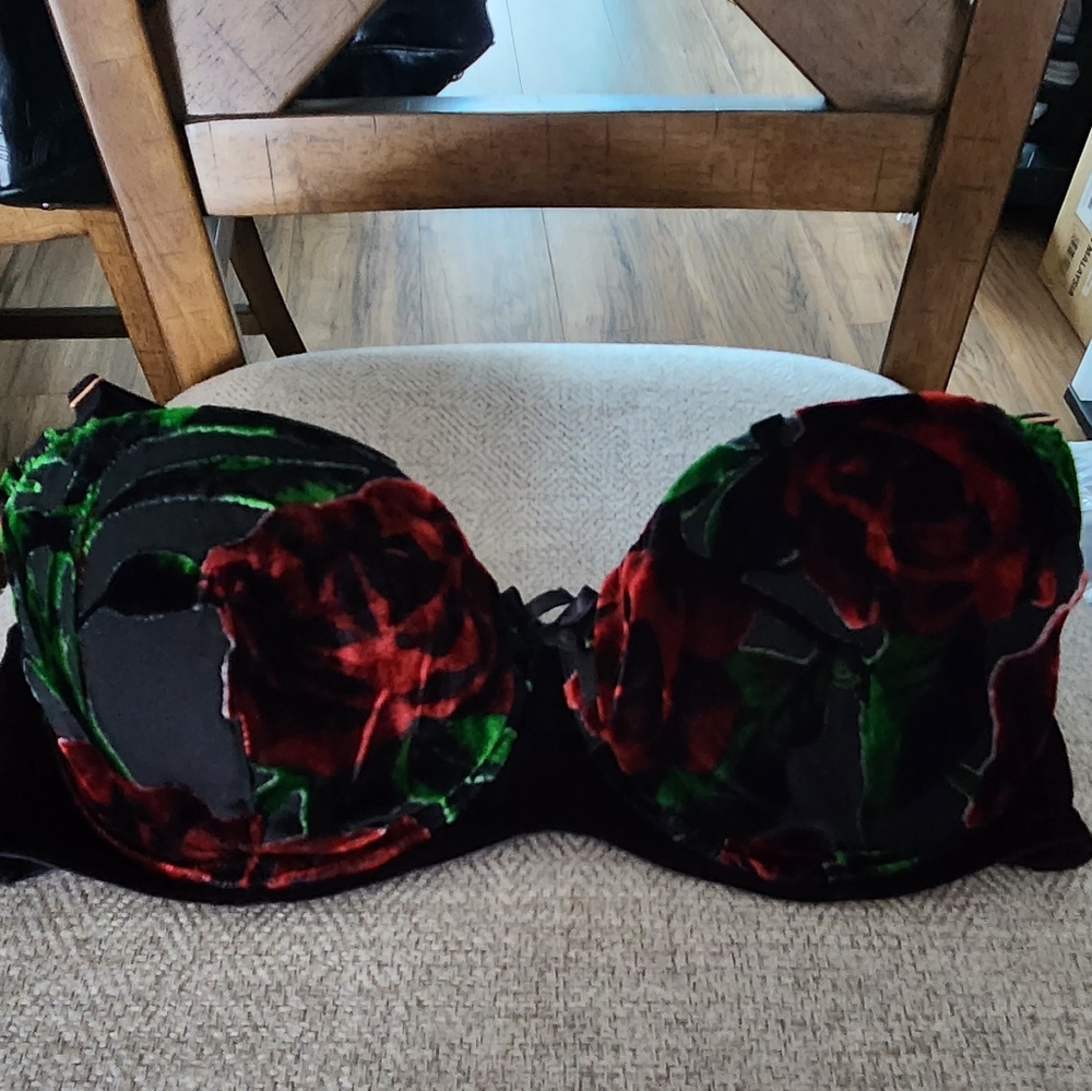 Savage X Fenty *Exploded Floral Velvet & Chiffon* Balconette Bra 36D *SOLD OUT*